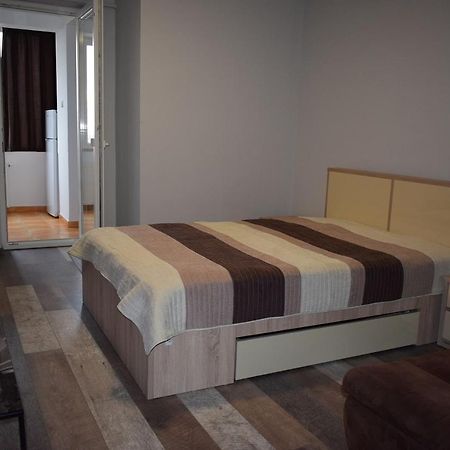 Apartament Hospital View Independentei Rhbm 바이아마레 외부 사진