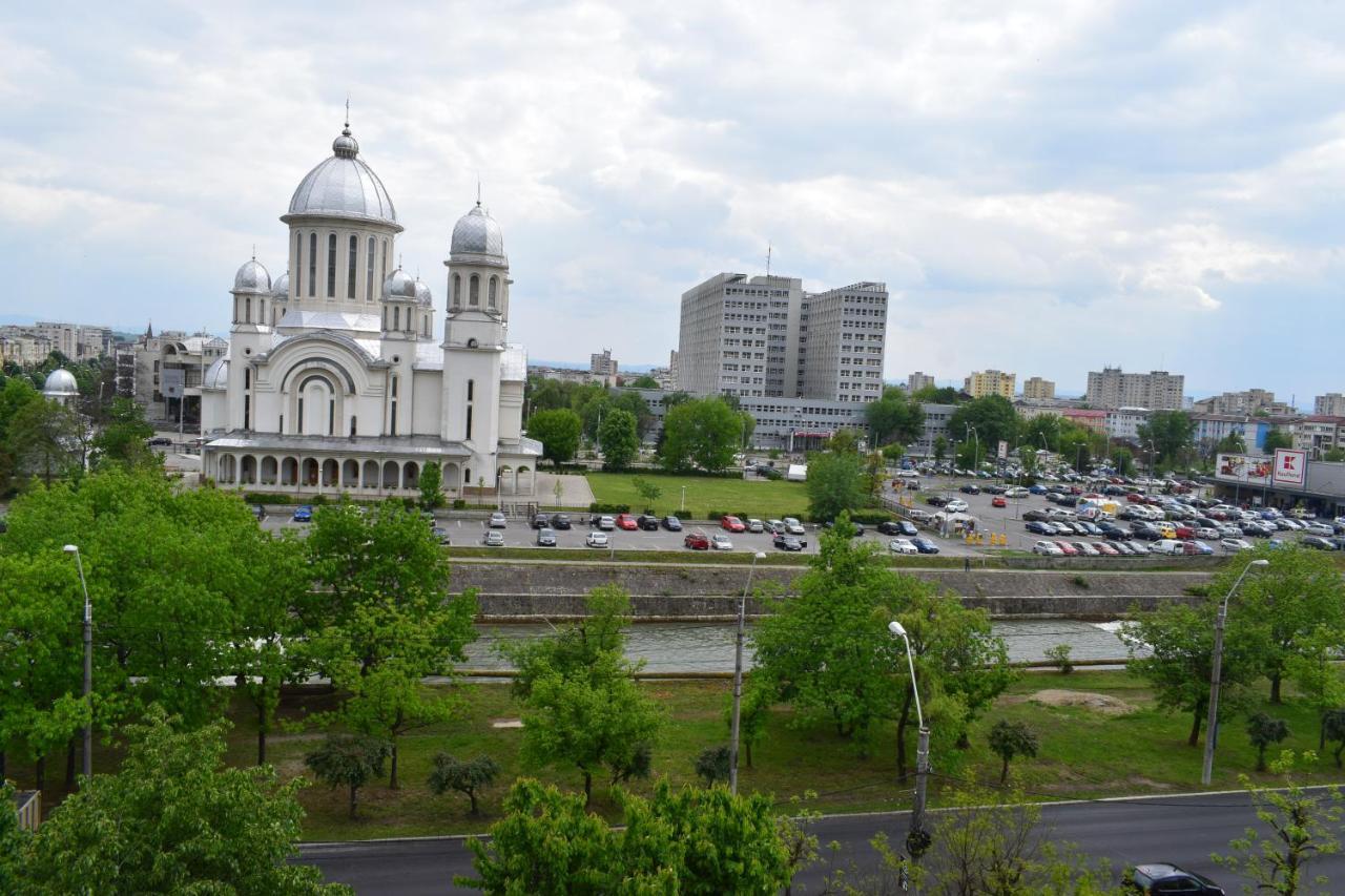 Apartament Hospital View Independentei Rhbm 바이아마레 외부 사진